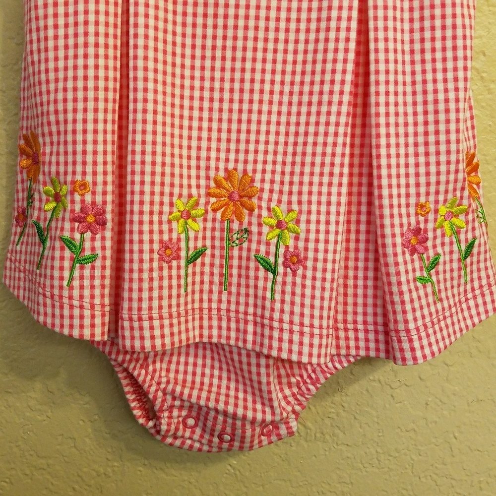 NWT Carters Girls checkered Romper with floral Des - Picture 4 of 7